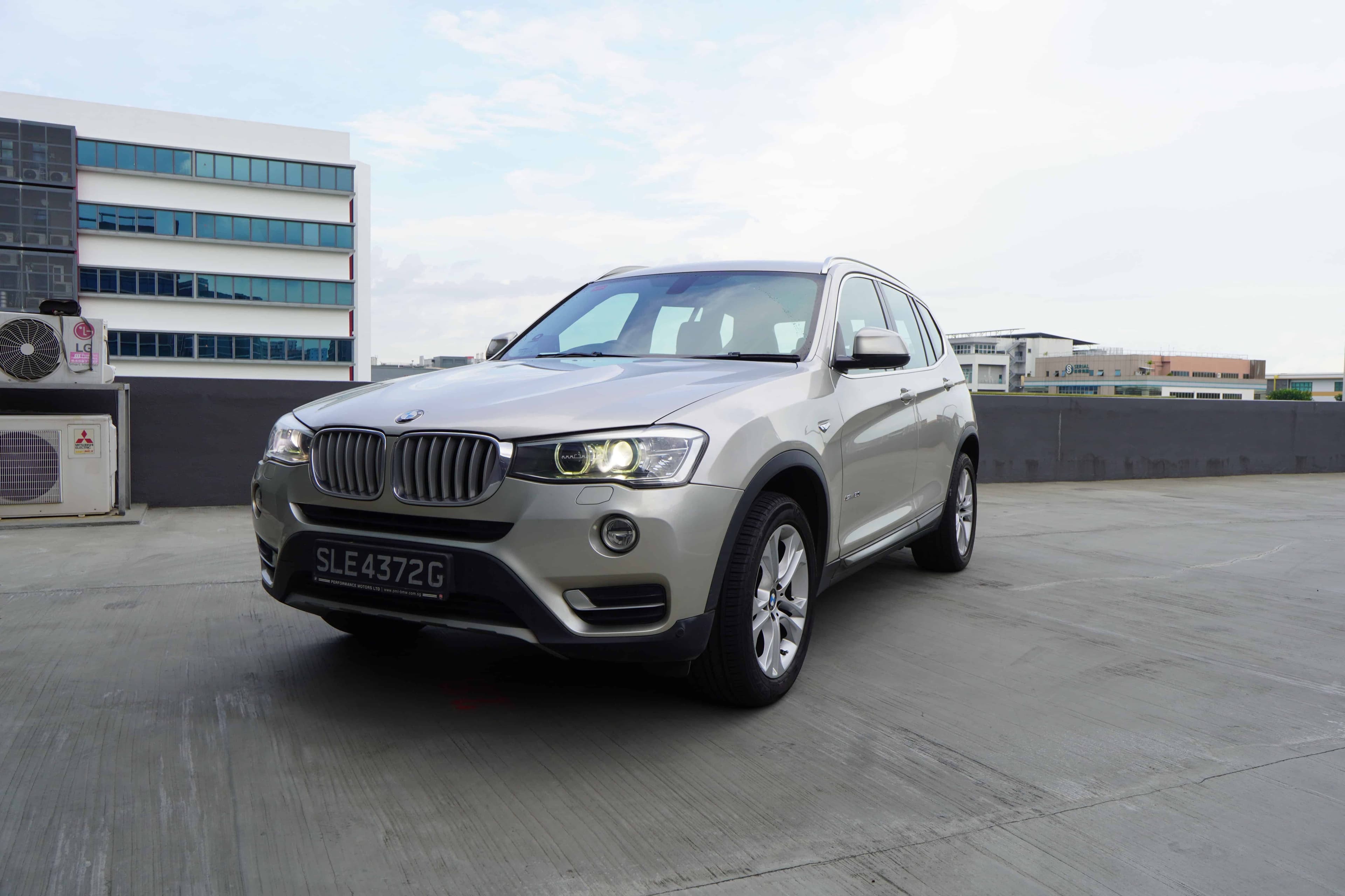 BMW X3 SDRIVE 20I HID