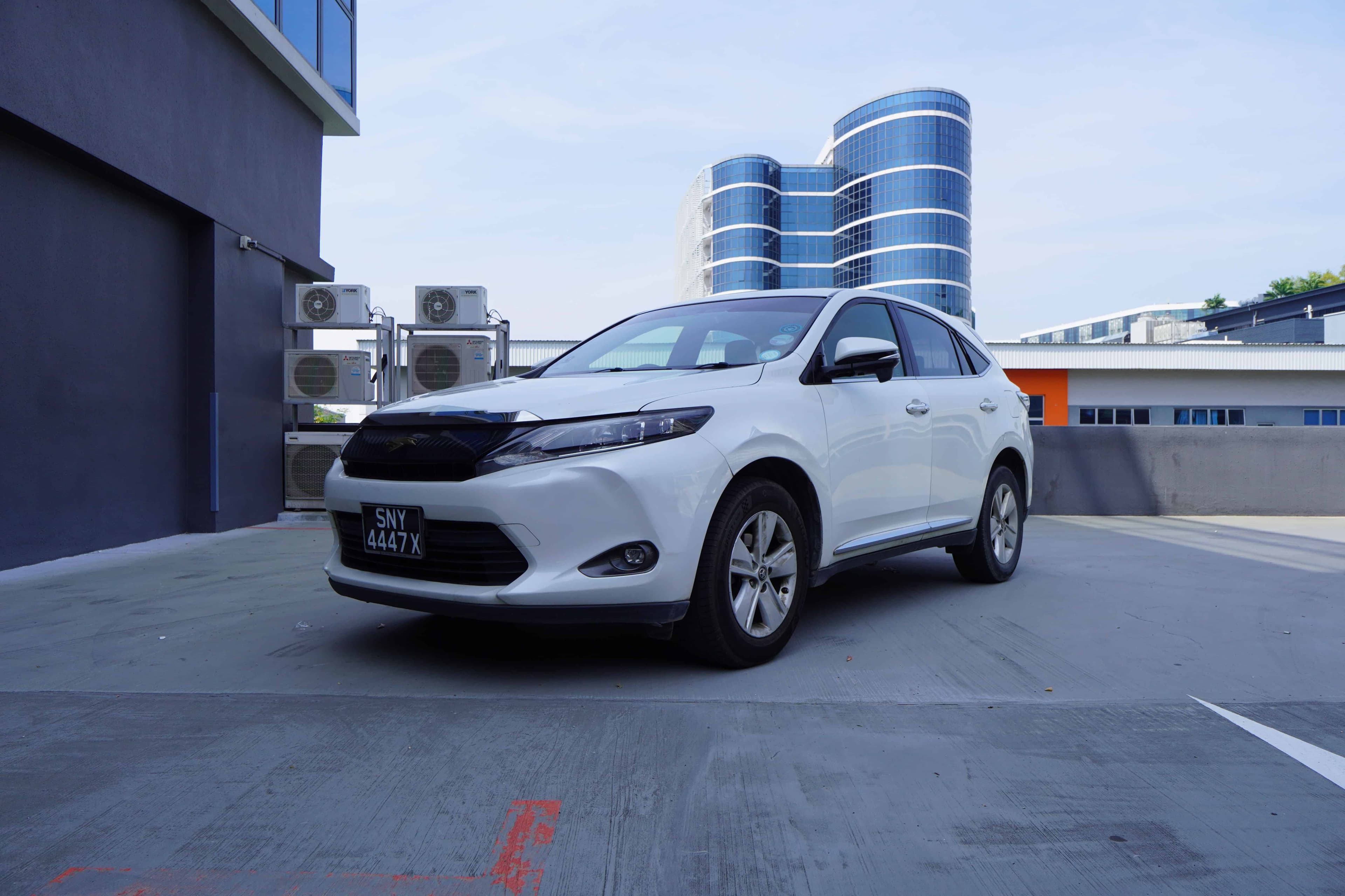 TOYOTA HARRIER ELEGANCE 2.0 A