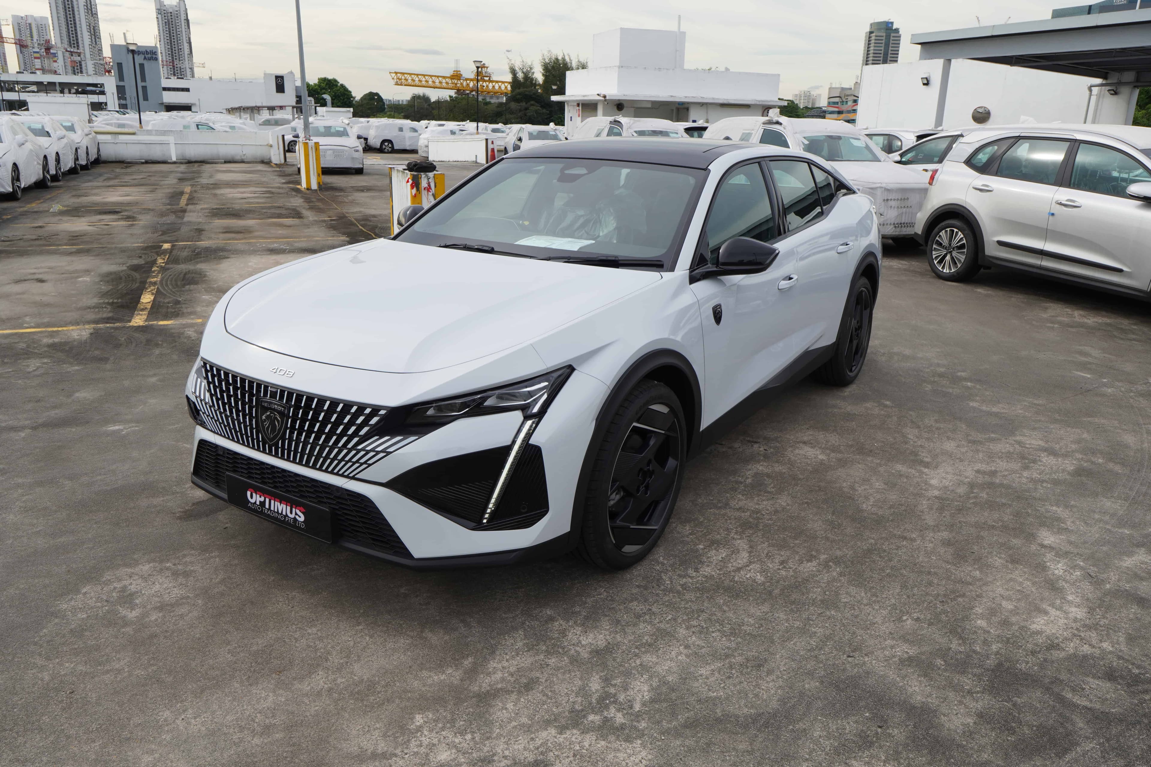 PEUGEOT 408 1.2 EAT8 GT VISION