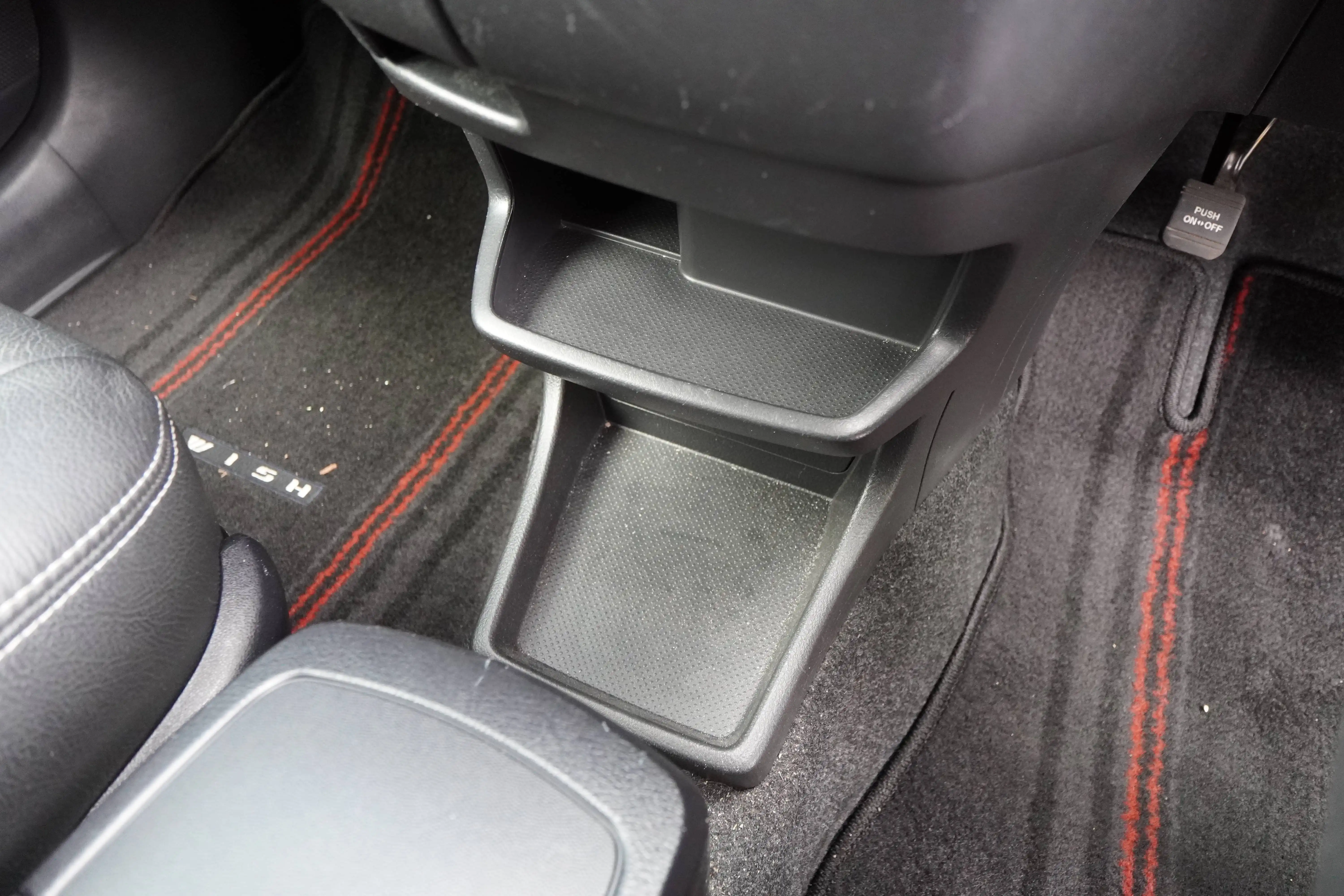 2015 Toyota WISH