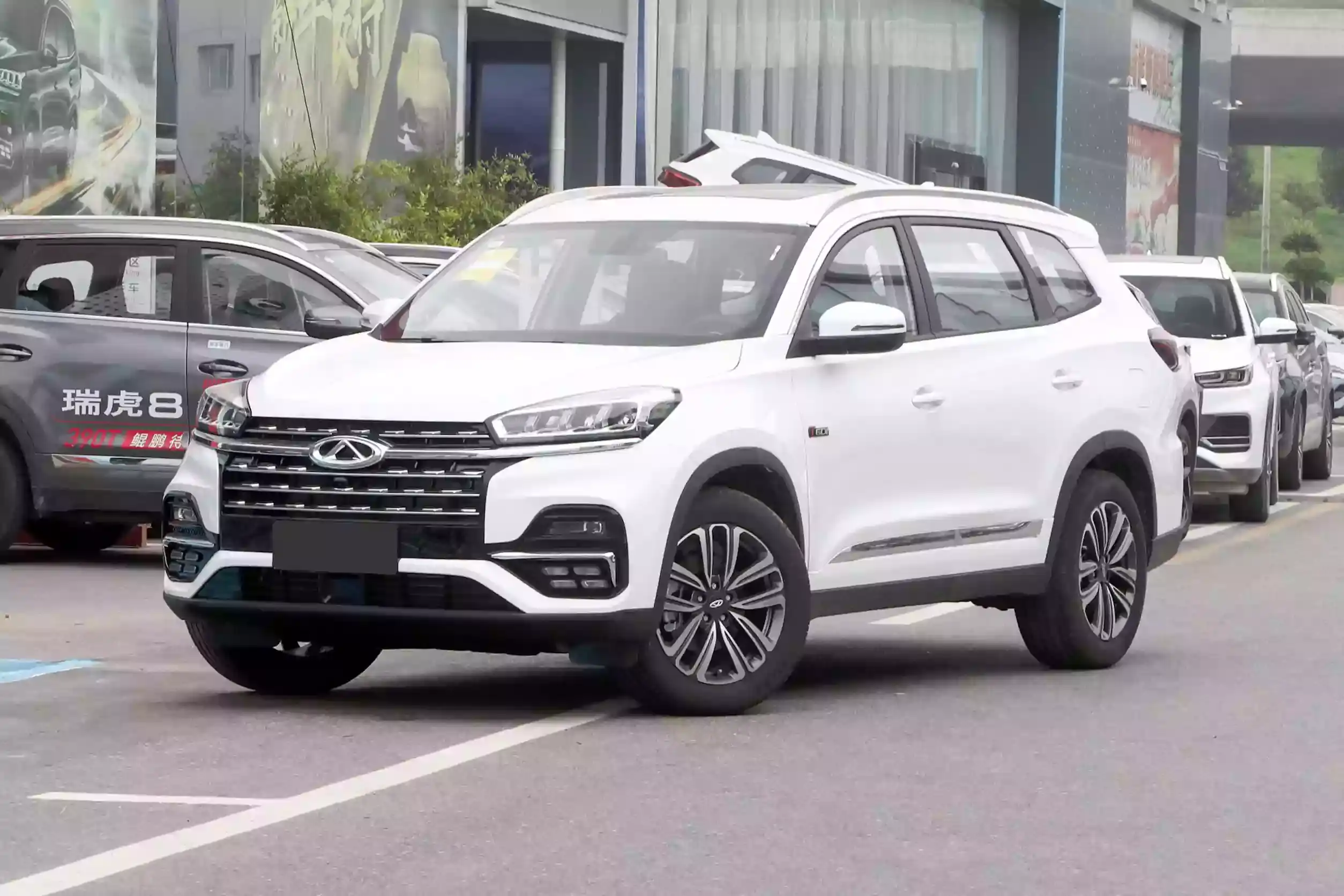  Chery Tiggo 8