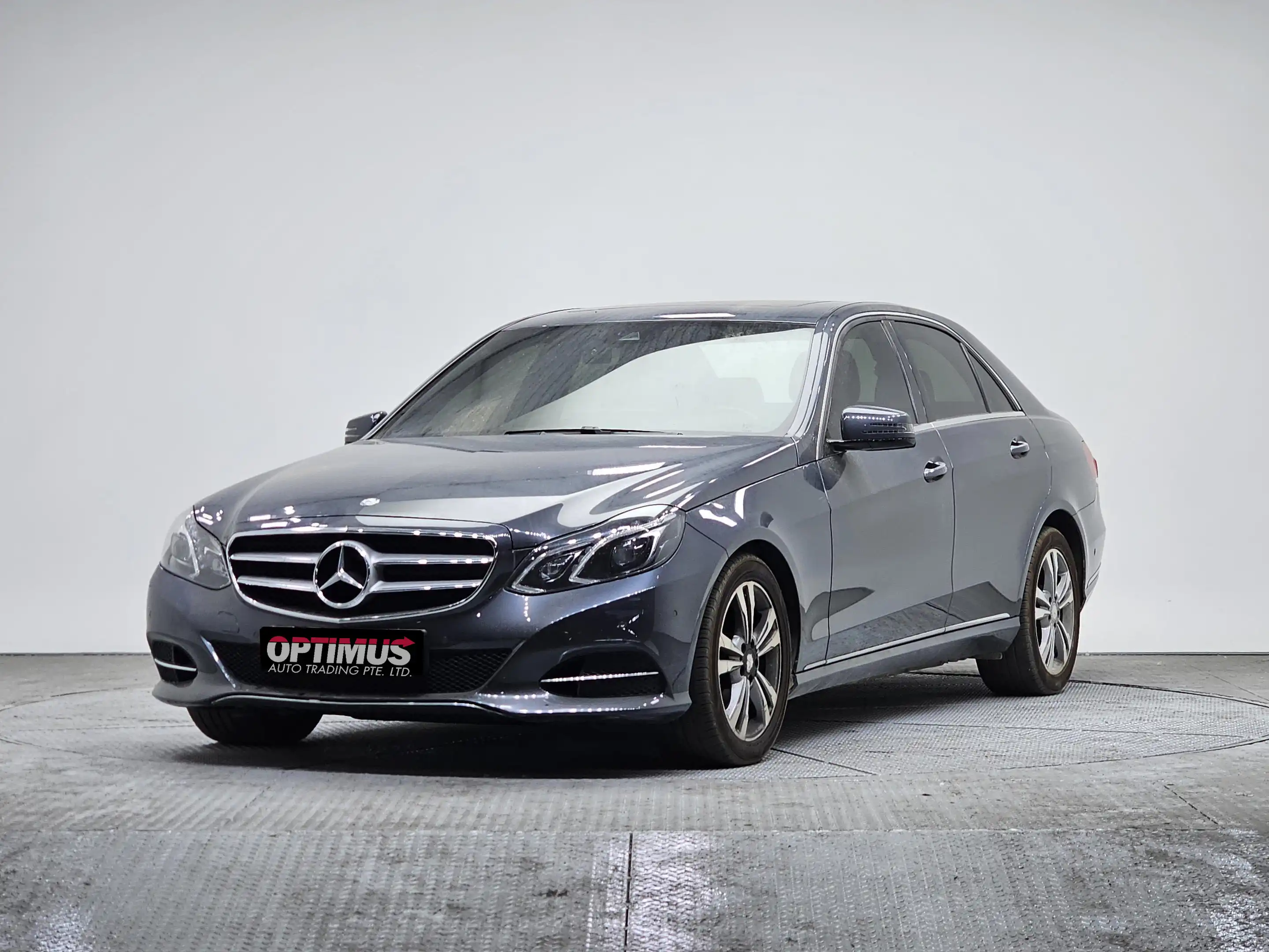 2015 Mercedes Benz E-CLASS